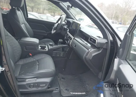 2024 Toyota Tacoma Hybrid Trd Off Road z USA, uszkodzony, nr VIN 3TYLC5LN1RT014691